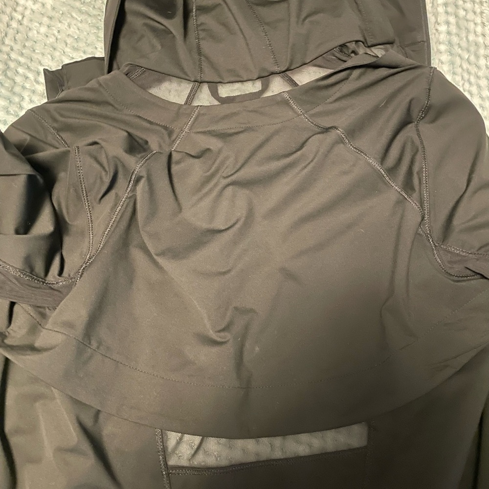 Lululemon Black Mesh Running Jacket! - image 4